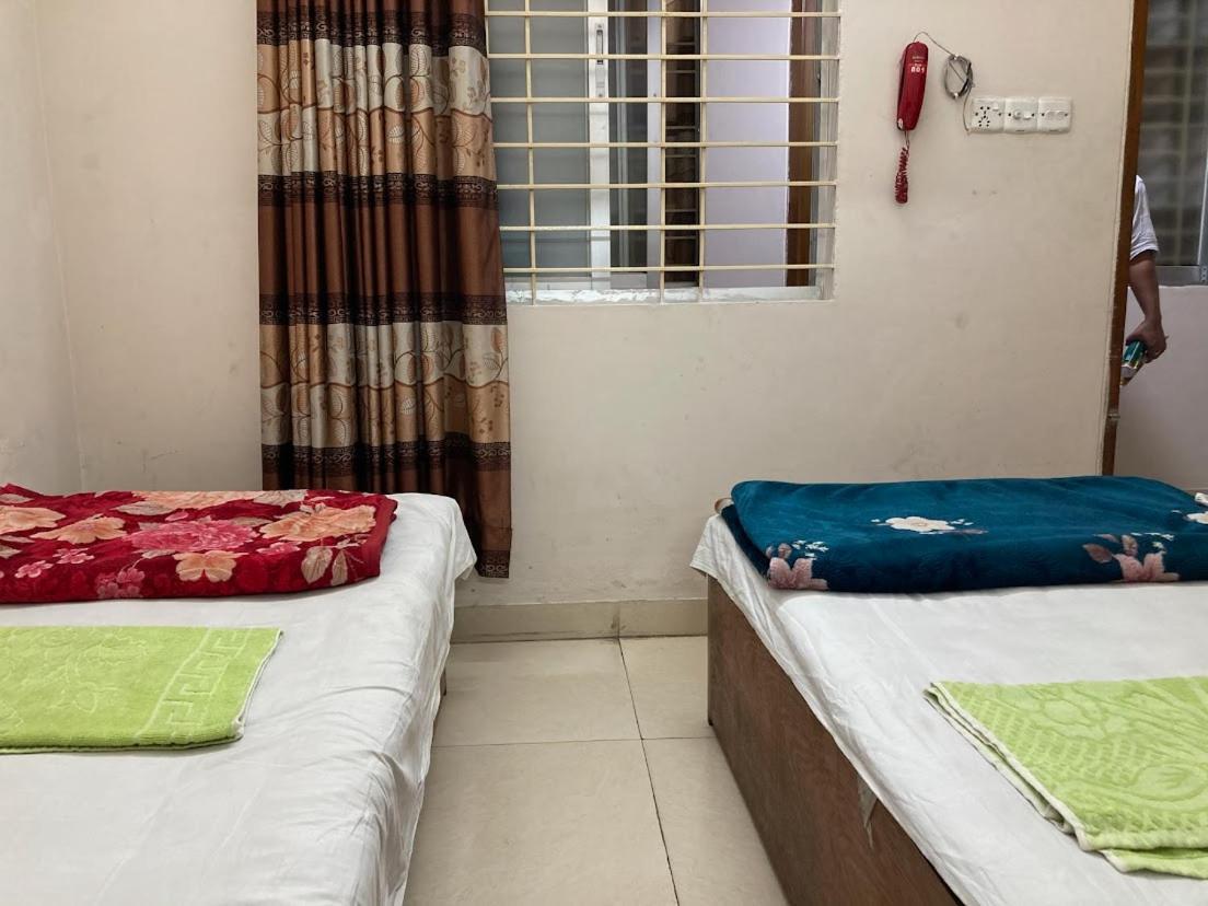 Hotel New Royal Palace Dhanmondi Dhaka Esterno foto